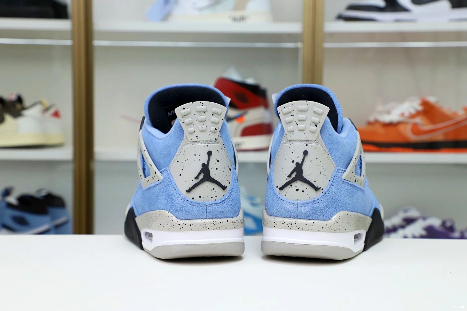 JORDAN 4 BLUE UNIVERSITY AIR 0209